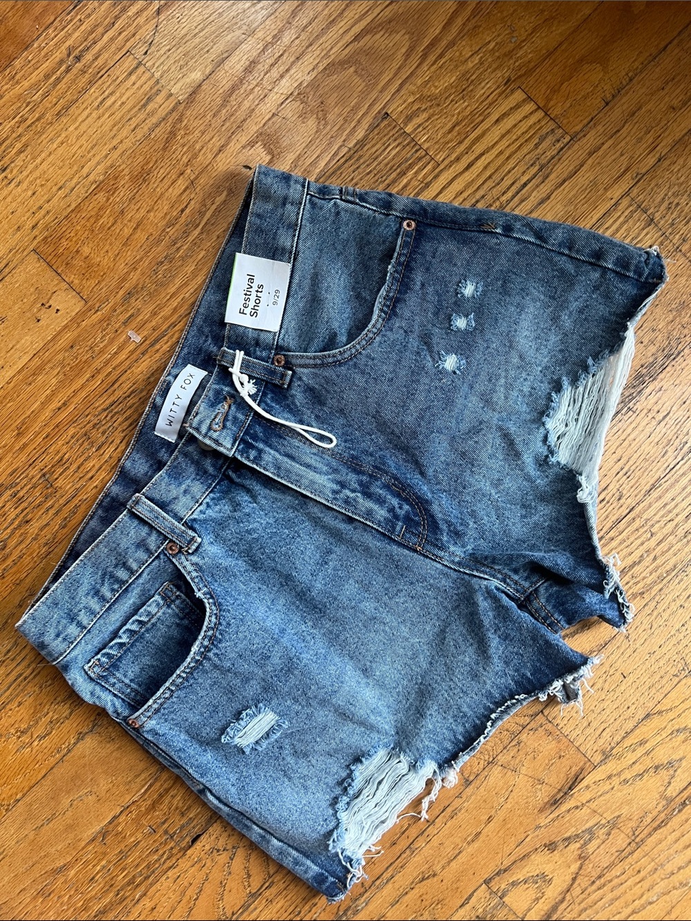 Witty Fox Distressed Denim Women’s Shorts - Blue